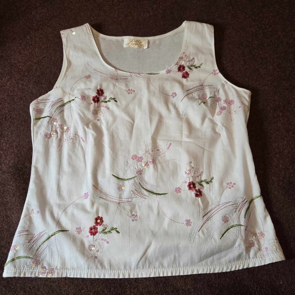 Lilly Of California Off White Embodry Tank Care And Size Tag Missing See Pics